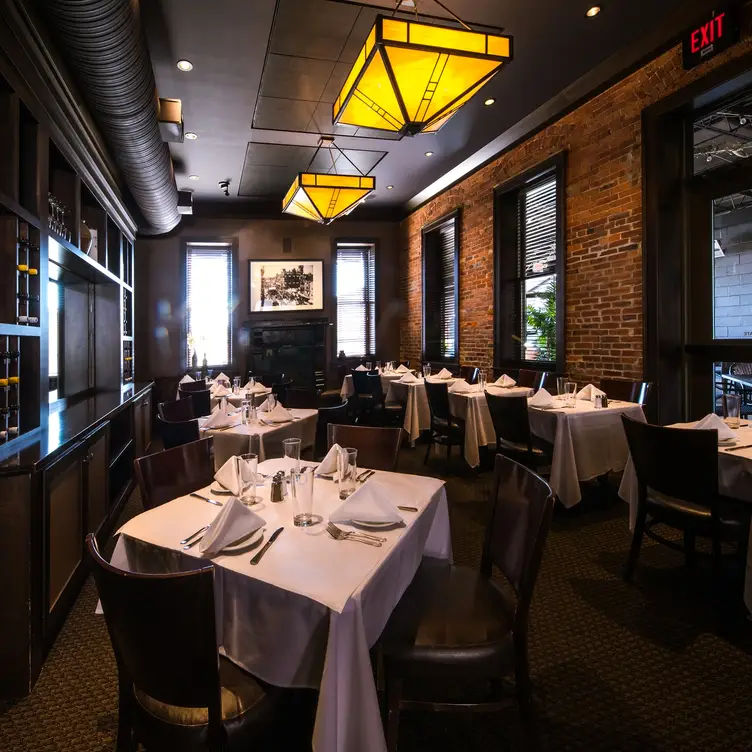 The City Square Steakhouse，OHWooster