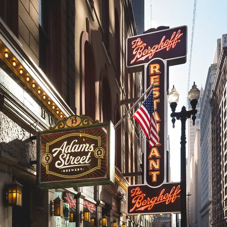 The Berghoff Restaurant，ILChicago