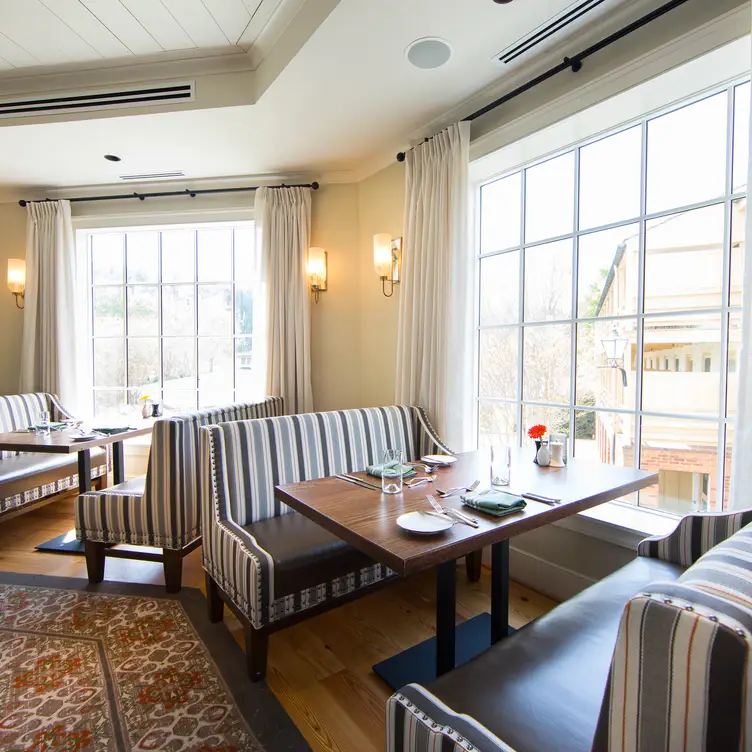 The Mill Room at Boar's Head Resort Restaurant Charlottesville, VA