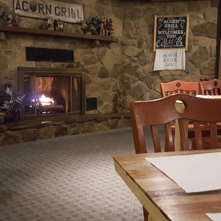 Acorn Grill, Sullivan, IN