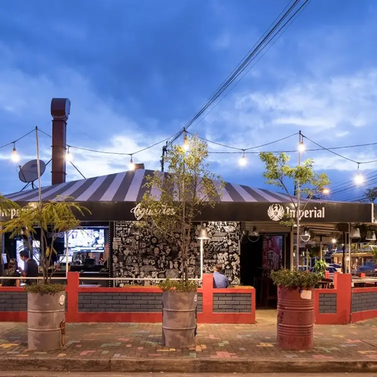 Casa Agüizotes, San Jose, Outside US