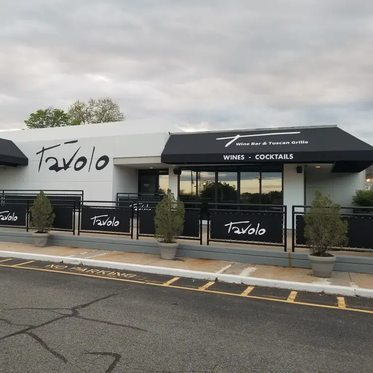 Tavolo Wine Bar & Tuscan Grille - Warwick，RIWarwick