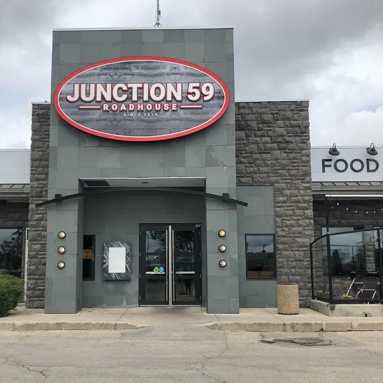 Junction 59, Winnipeg, MB