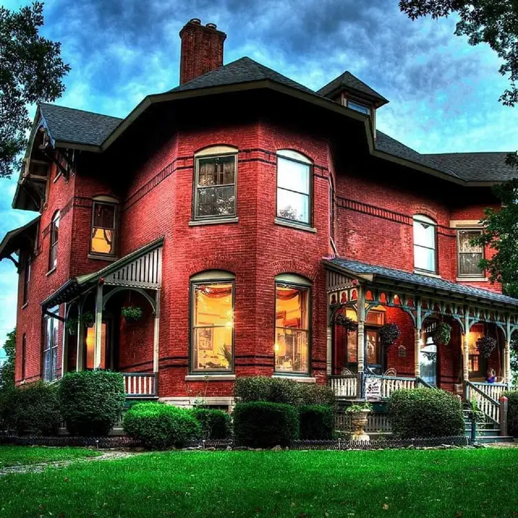 Squiers Manor, Maquoketa, IA
