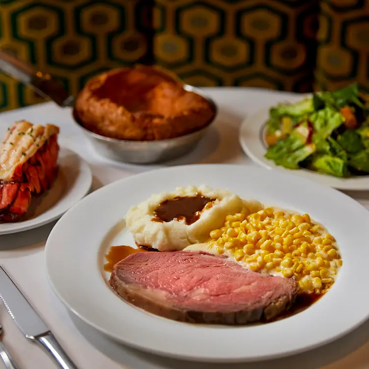 Lawry's The Prime Rib - Beverly Hills, Beverly Hills, CA