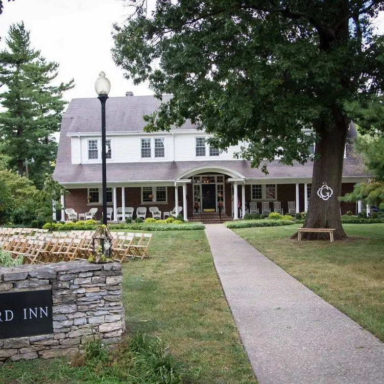 The Paddock at the Woodford Inn Updated 2024, American Restaurant in