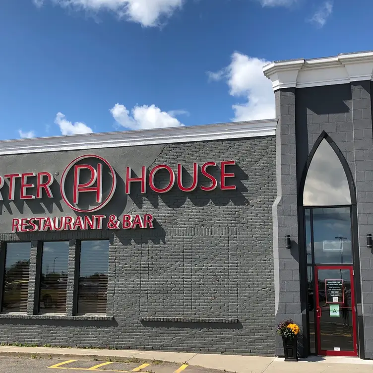 Porterhouse Restaurant - Thunder Bay - Permanently Closed, Thunder Bay, ON