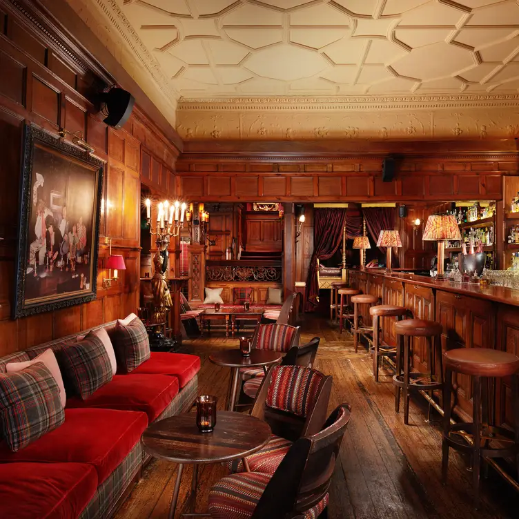 Bar 190, London, 