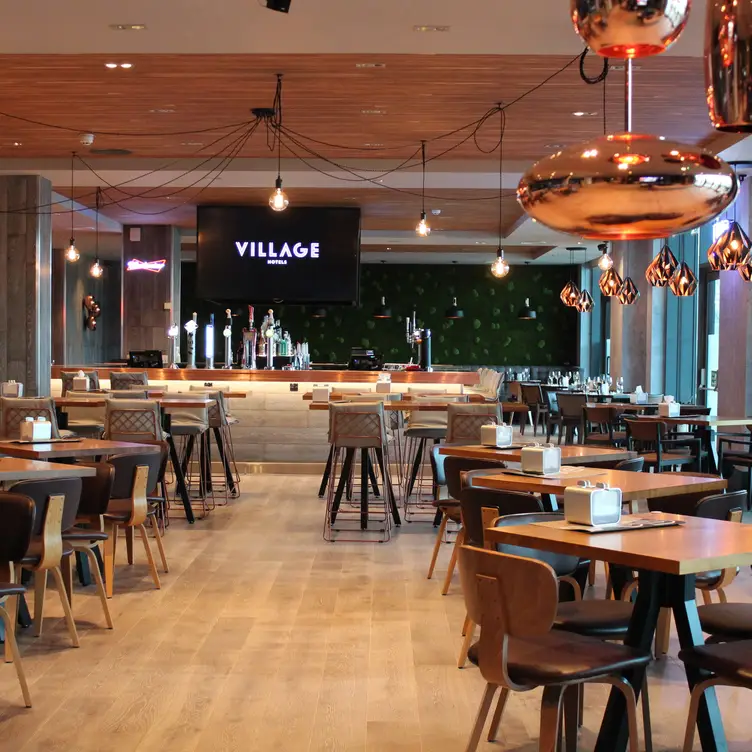 Village Pub & Grill - Village Hotel Wirral, Wirral, Merseyside