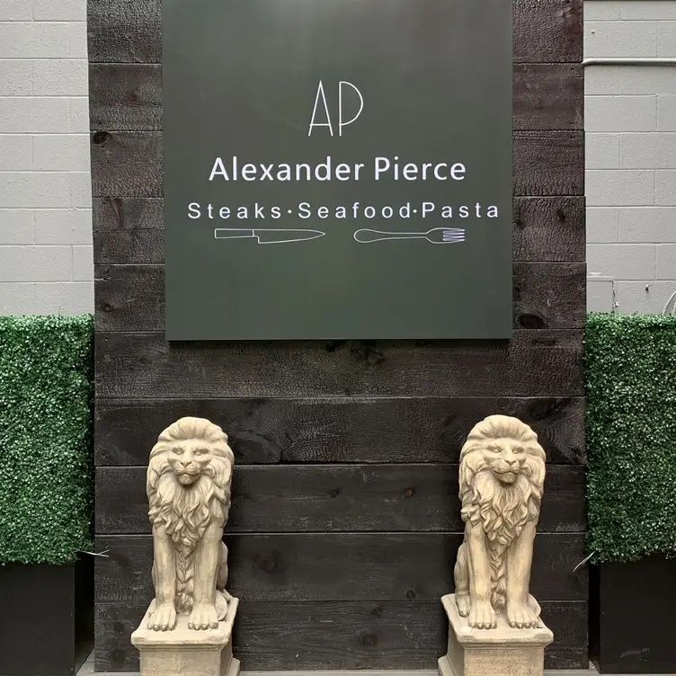 Alexander Pierce Restaurant, Akron, OH