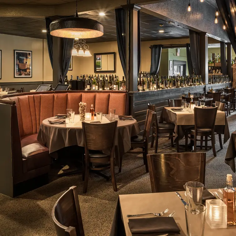 Tavolo Wine Bar & Tuscan Grille - Smithfield，RISmithfield