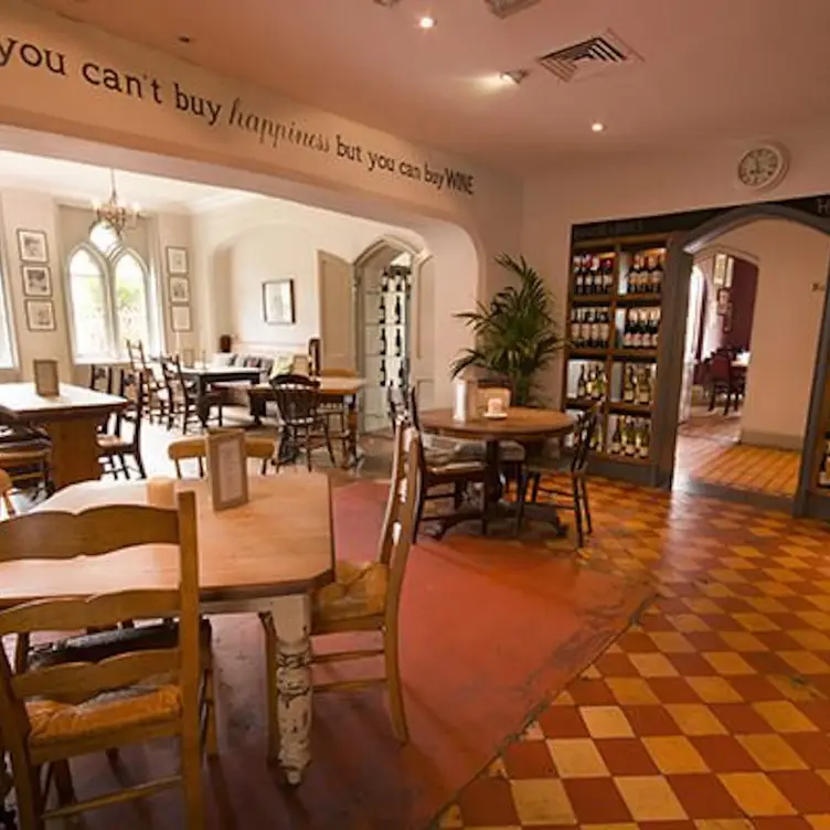 The Retreat Pub & Dining at The Corner House, Taunton, Somerset