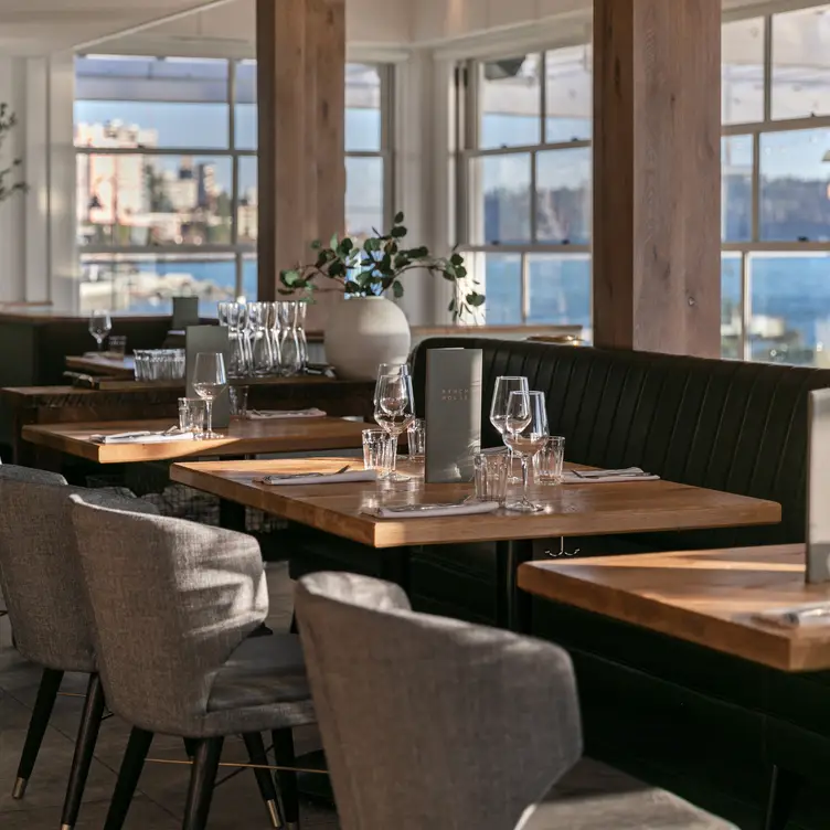The Beach House Restaurant & Lounge, West Vancouver, BC