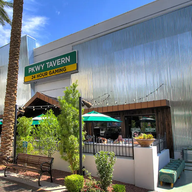 PKWY Tavern - The District, Henderson, NV