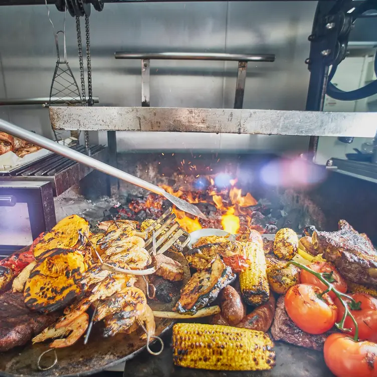 Argentine Iron Griddle, Plancha for Asados , Open Fire Kitchen 