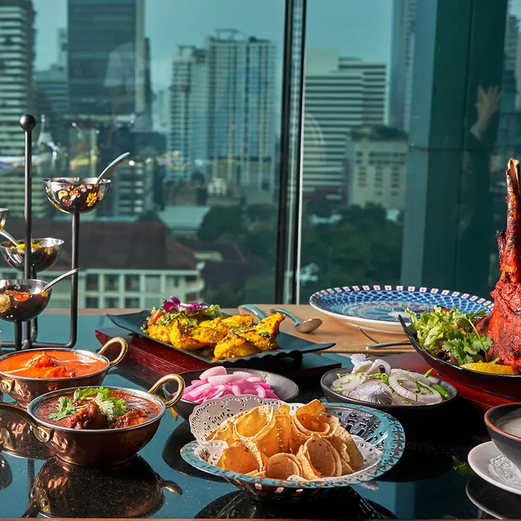 Bawarchi Rooftop, Klongtoey-Nua, Bangkok