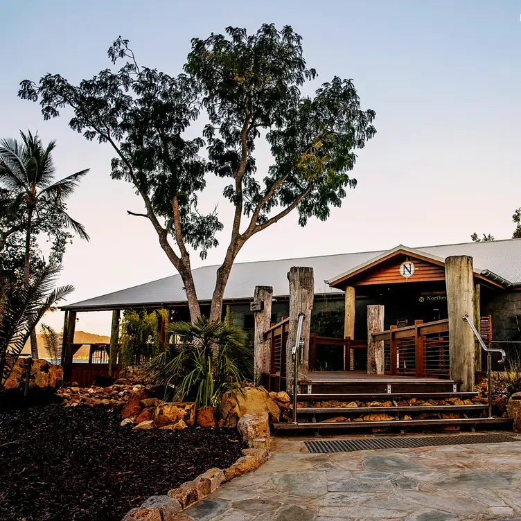 Northerlies Beach Bar and Grill - Airlie Beach