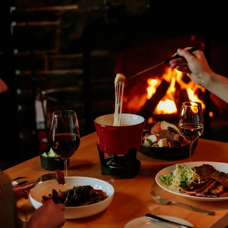 Waldhaus Restaurant, Banff, AB