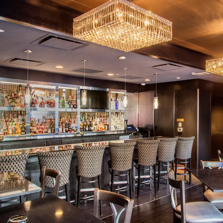 Morton's The Steakhouse Richmond Top Rated Restaurant in Richmond