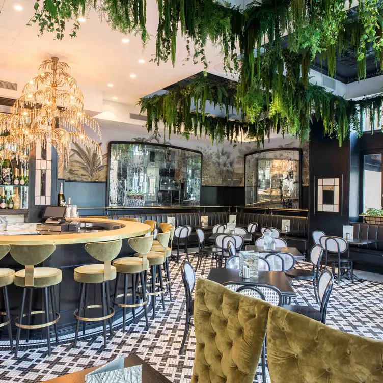 Belle Epoque - Emporium Hotel South Bank