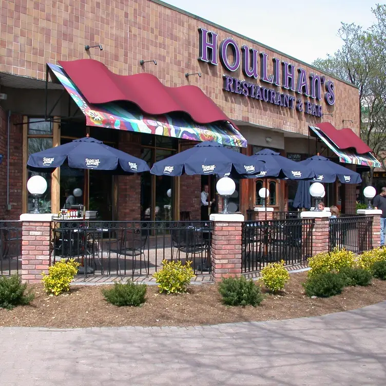 Houlihan's - Secaucus NJ Secaucus