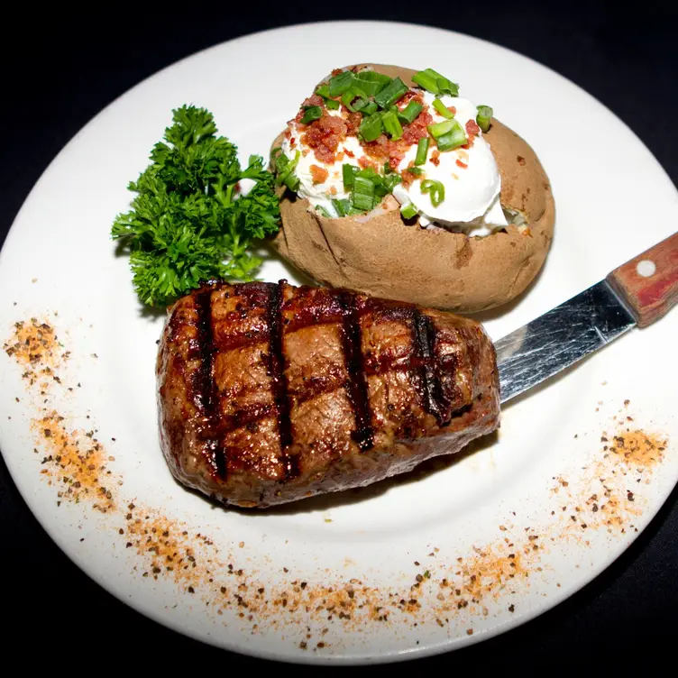 Carvers Steaks & Chops CA San Diego