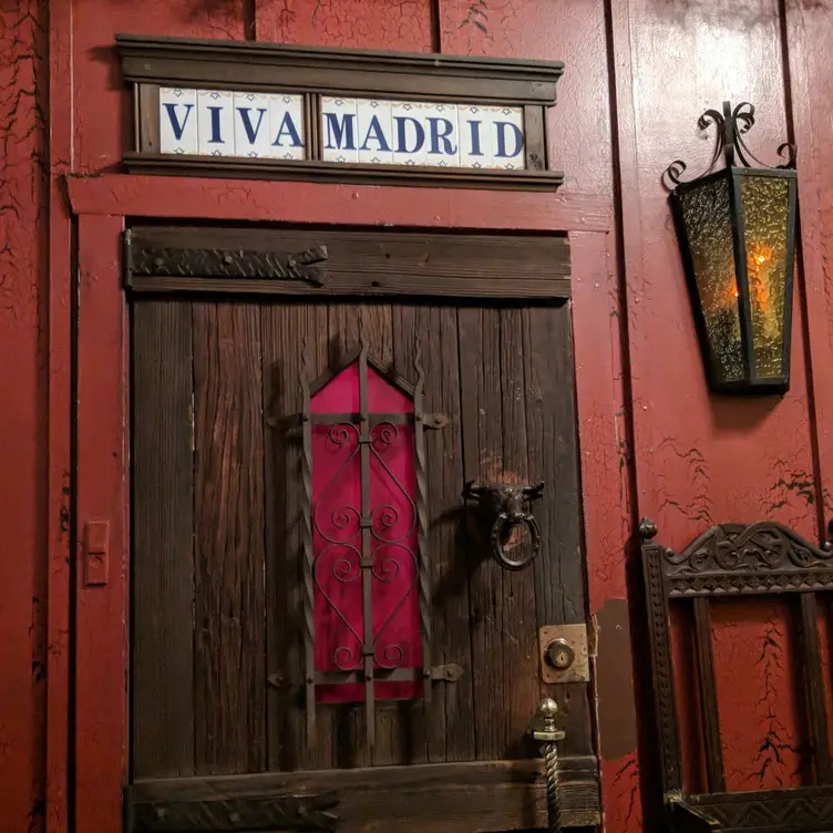 Viva Madrid, Claremont, CA