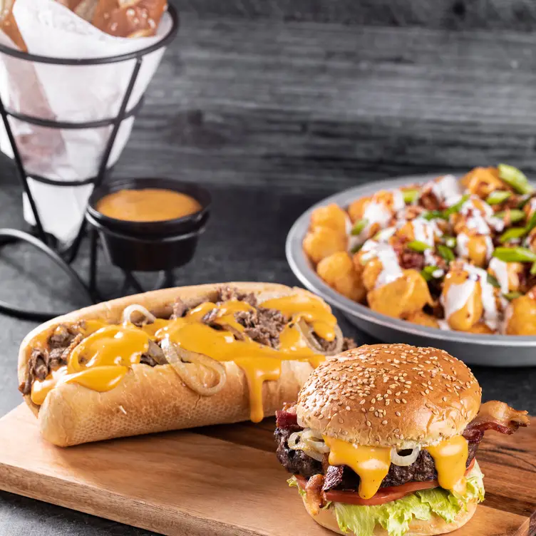 The Greene Turtle Sports Bar & Grille - Wilmington, Wilmington, DE