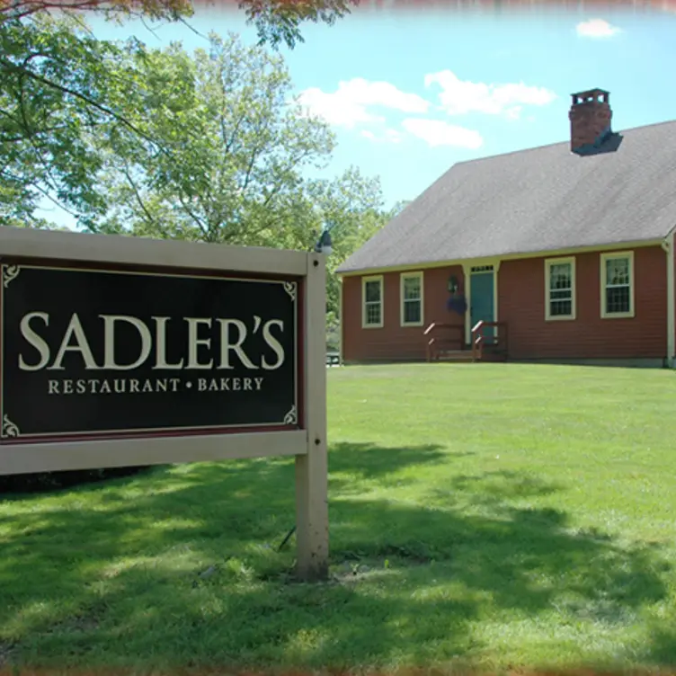 Sadler's Ordinary, Marlborough, CT
