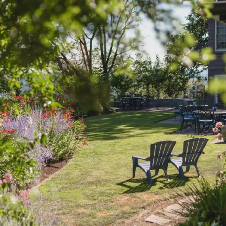 Monte Ferro, Lake Oswego, OR