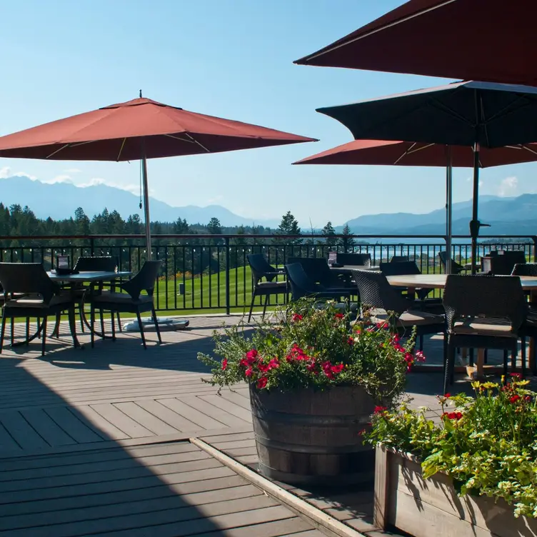 Traders Lounge (formerly Rustica) BC Invermere