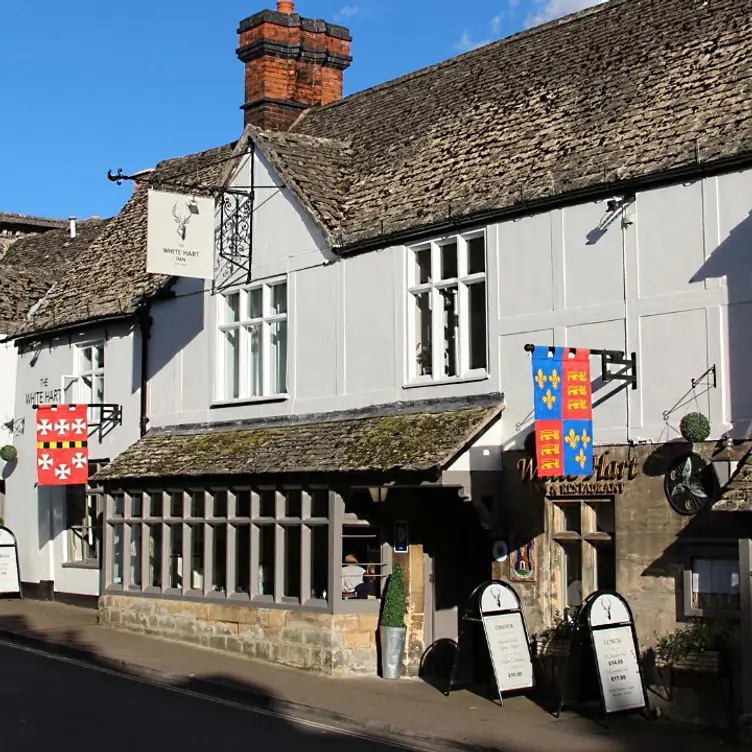 The White Hart Inn, Cheltenham, Gloucestershire