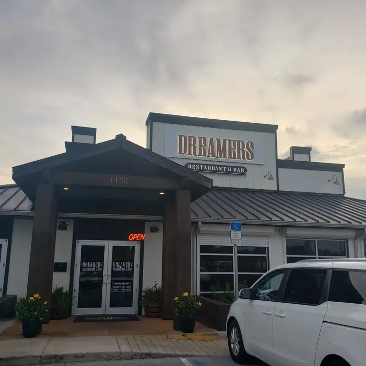 Dreamers Restaurant & Bar, Panama, FL