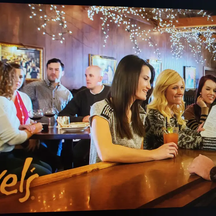 Restaurante Axel's Roseville Roseville, , MN Reserva en OpenTable