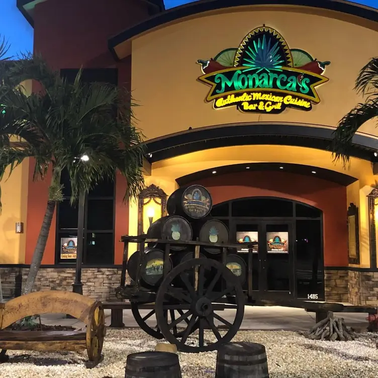 Monarcas Authentic Mexican Cuisine Bar & Grill, Fort Myers, FL