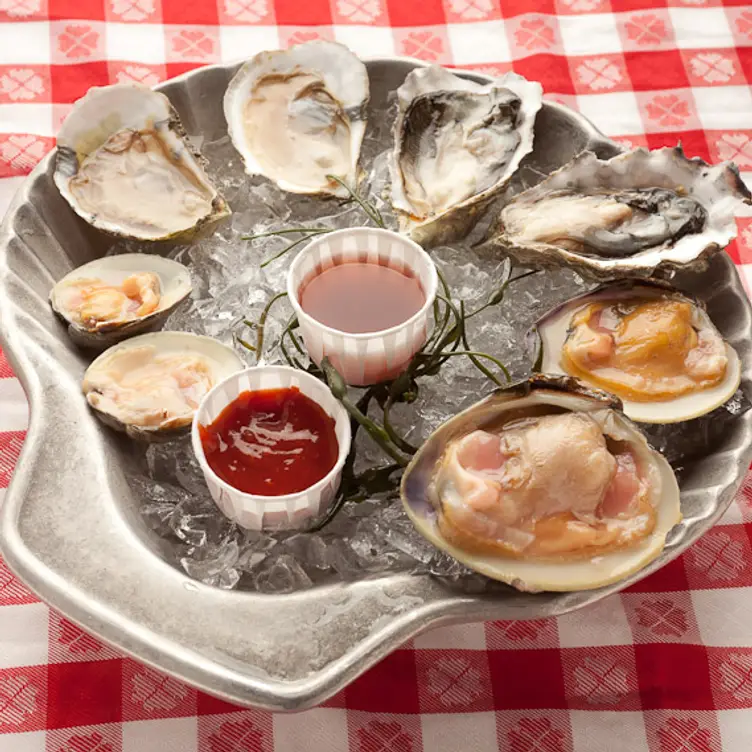 Grand Central Oyster Platter - Grand Central Oyster Bar, New York, NY