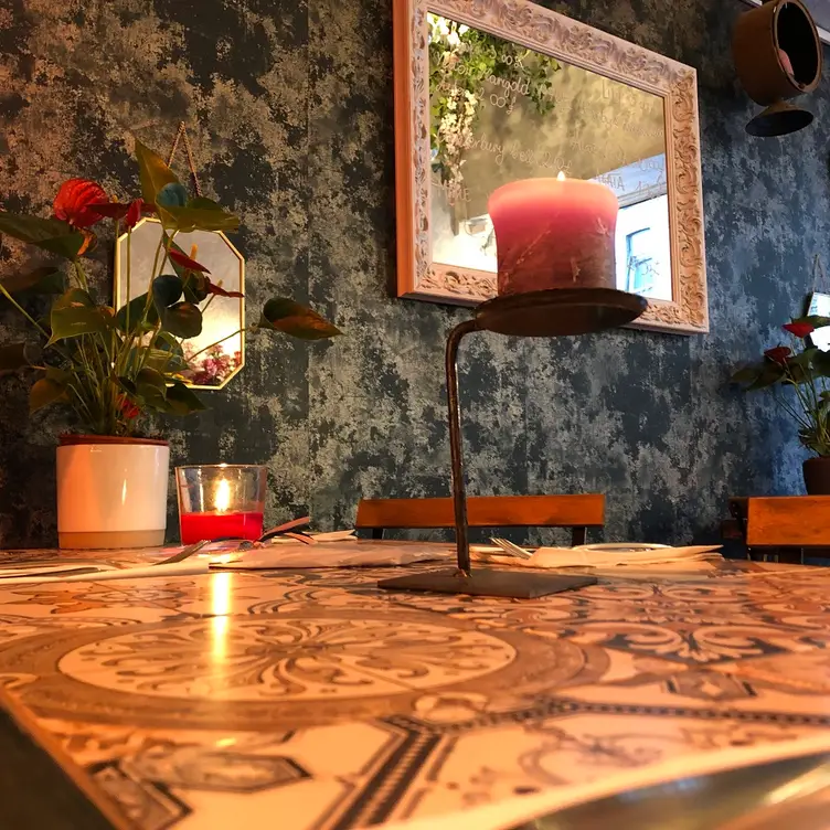 Restaurante Flour & Flowers London, , London OpenTable