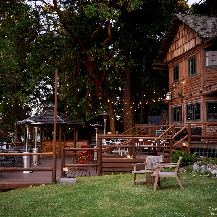 Captain Whidbey Restaurant，WACoupeville