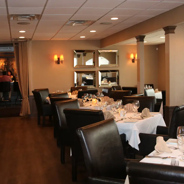 Bareli's Restaurant - Secaucus，NJSecaucus