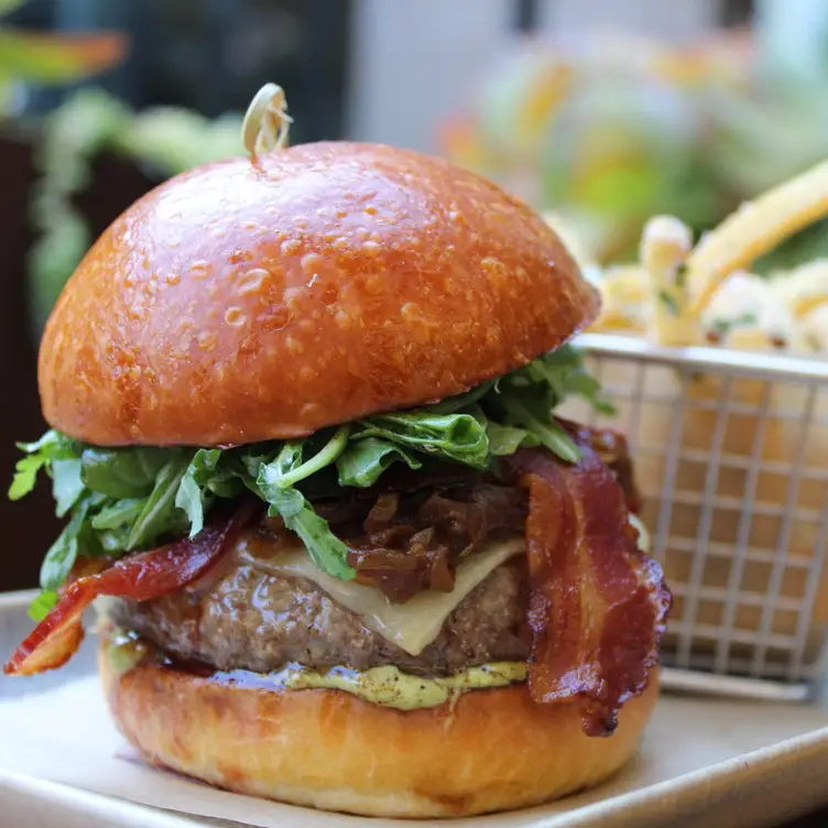 THE Burger - Plateia, Los Angeles, CA