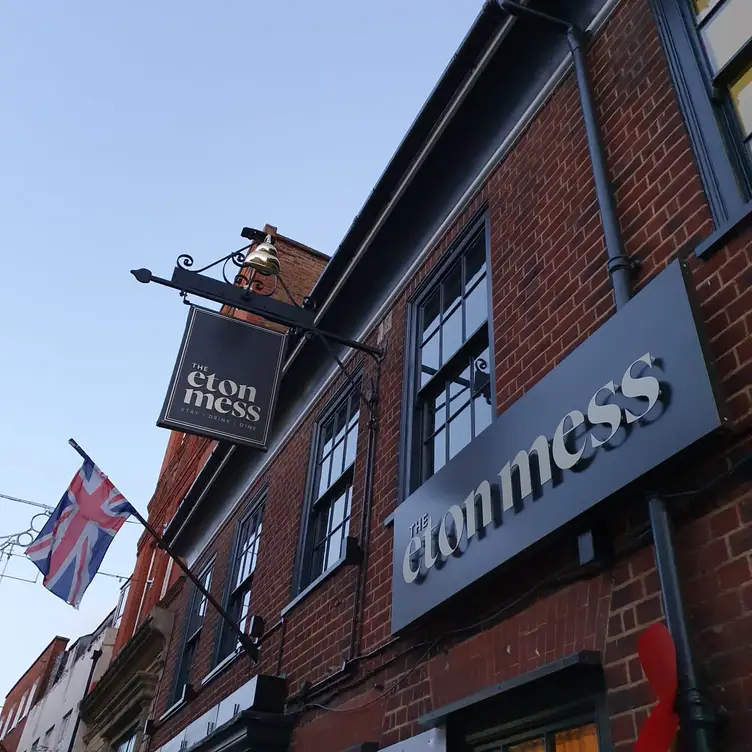 The Eton Mess, Eton, Berkshire