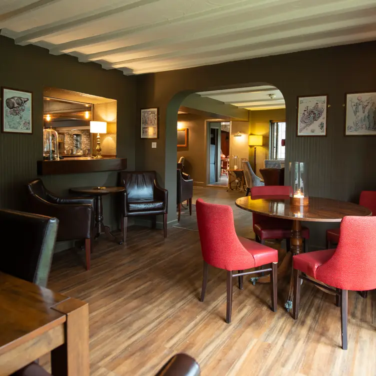 Pettifers Free House Hotel restaurant, Malmesbury, Wiltshire