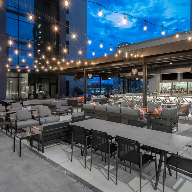 High Note Rooftop Bar and Lounge, Atlanta, GA