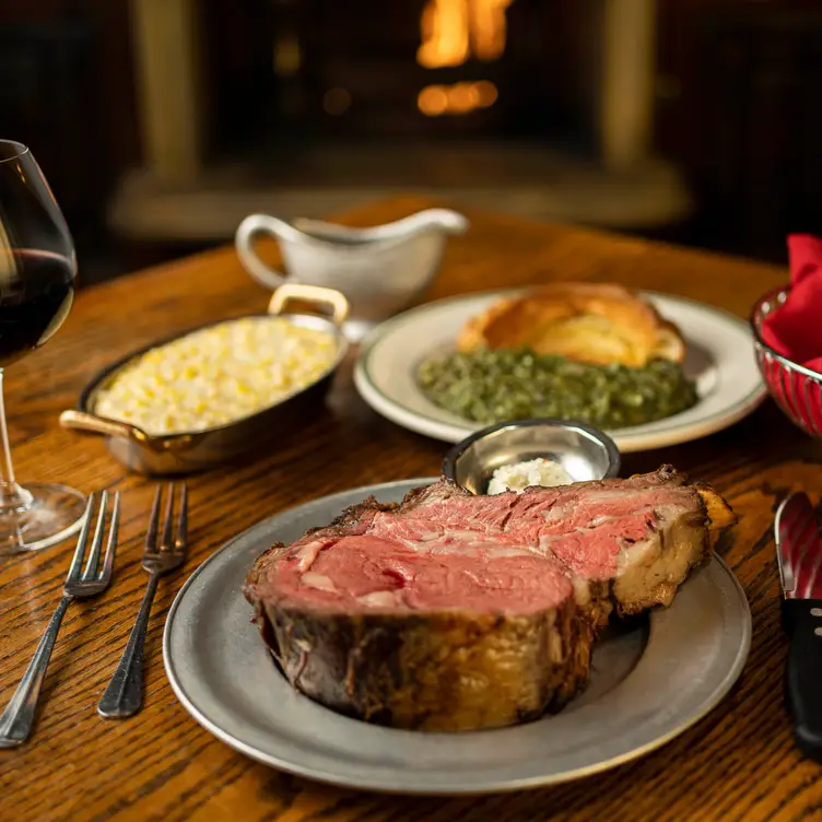 Prime Rib - Gulliver's Restaurant，CAIrvine