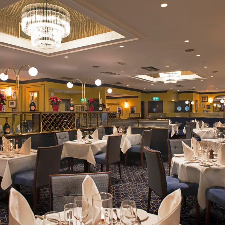 Welcome to our new decorated Roly's Bistro - Roly's Bistro Co. Dublin Dublin