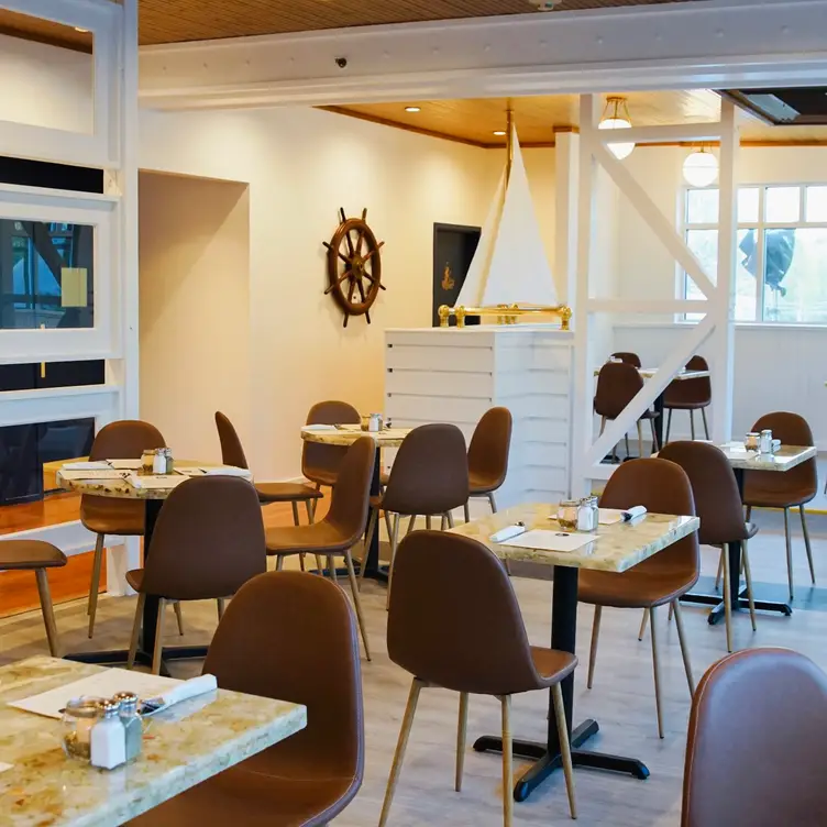 Ship Inn Seafood and Steak Updated 2024, American Restaurant in Exton, PA