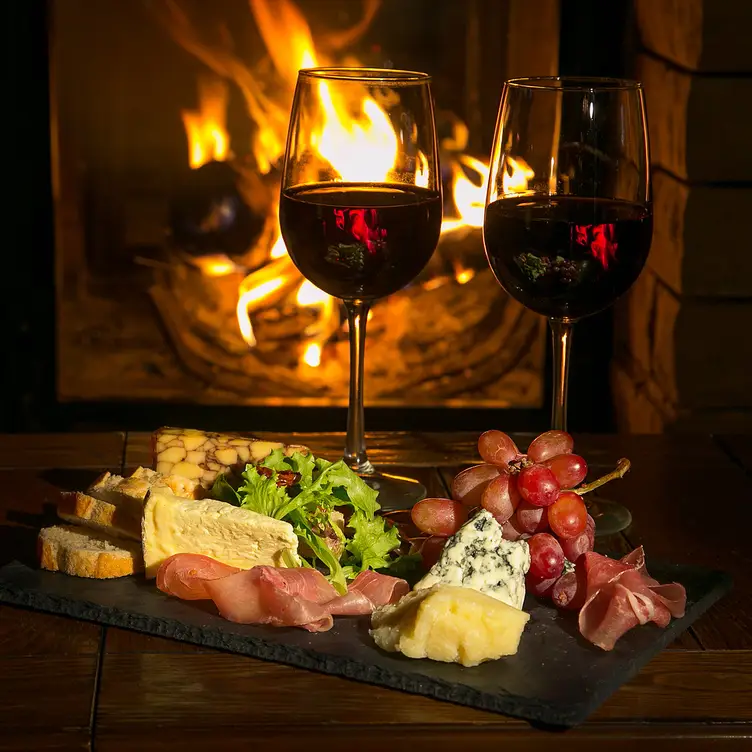 The Blonde Bear Tavern, Taos Ski Valley, NM
