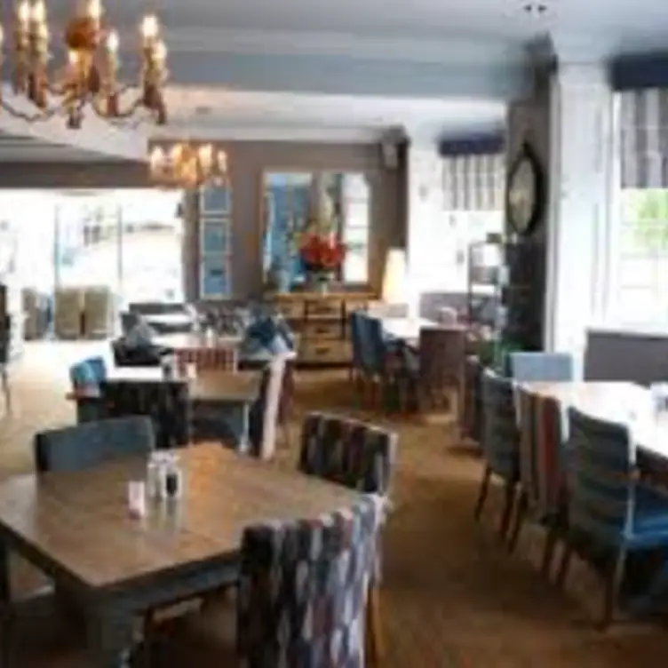 Tullie Inn Balloch，DunbartonshireBalloch