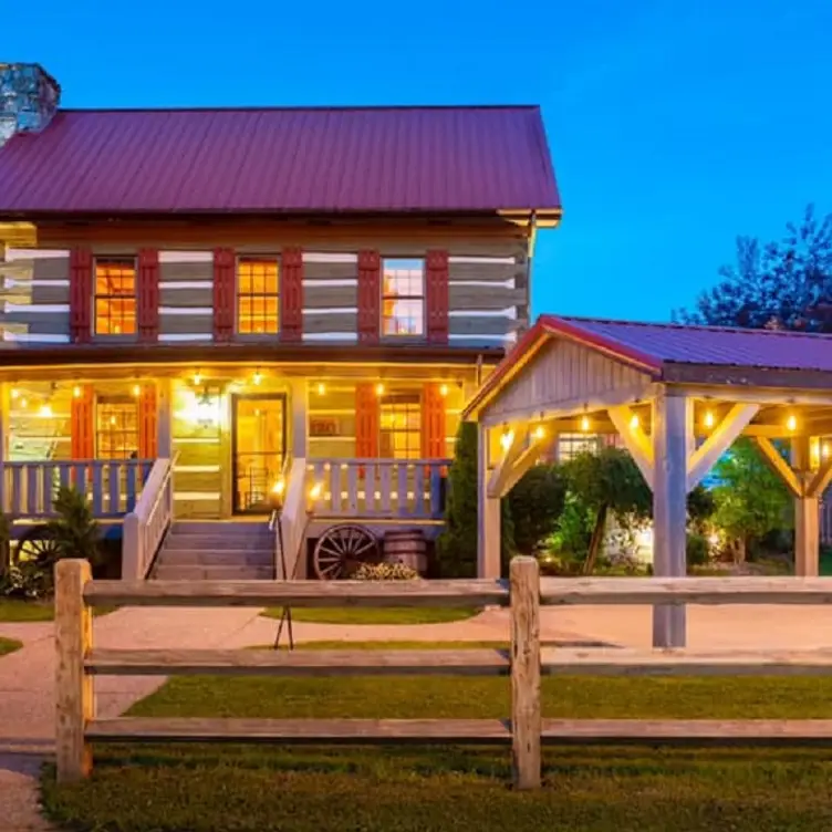 Koa’s Lodge, Corydon, IN