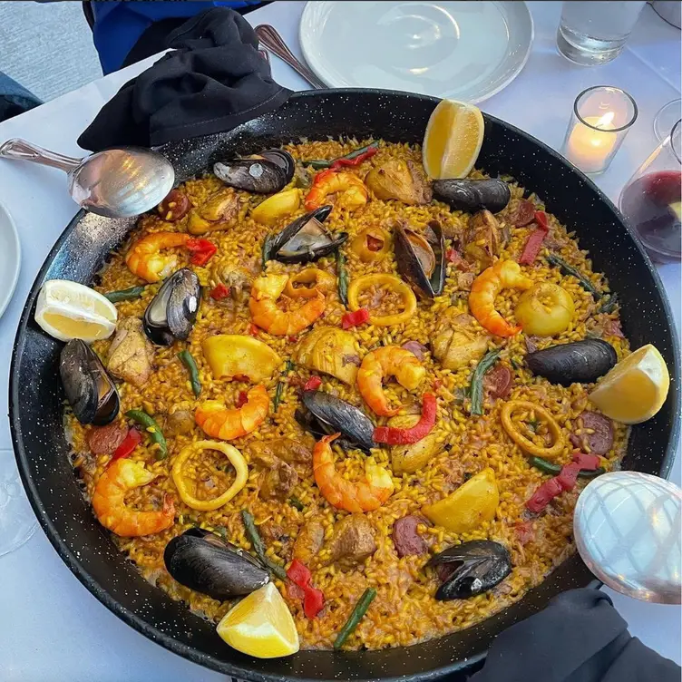 La Paella, Toronto, ON